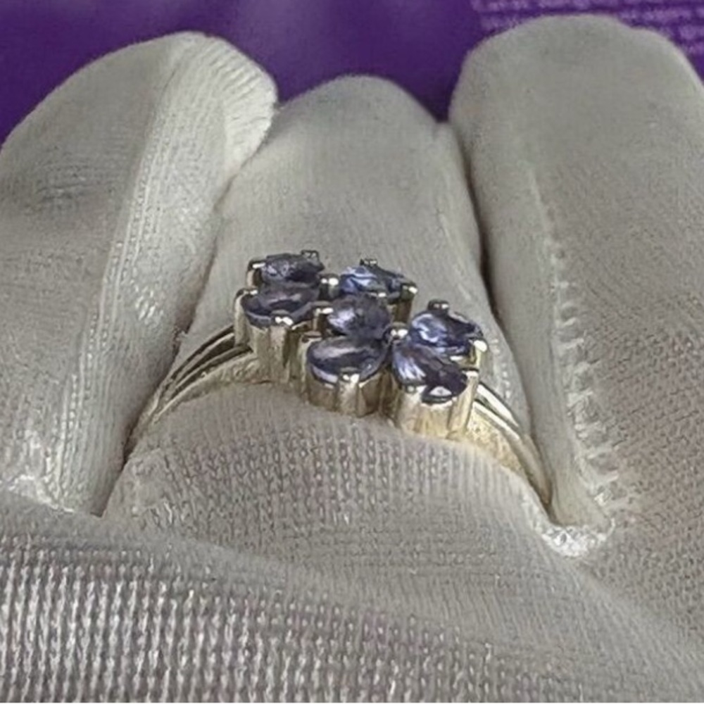The Bisanar Co | Tanzanite Floral Ring | Size 7 | Limited Edition - Picture 8 of 13